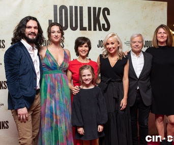 Sur le tapis rouge du film Jouliks