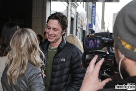 Sur le tapis rouge de The High Cost of Living Sur le tapis rouge de The High Cost of Living