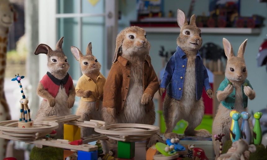 Les bandes-annonces de la semaine : De nouvelles images pour Peter Rabbit 2