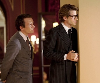 Une scène du film Saint Laurent