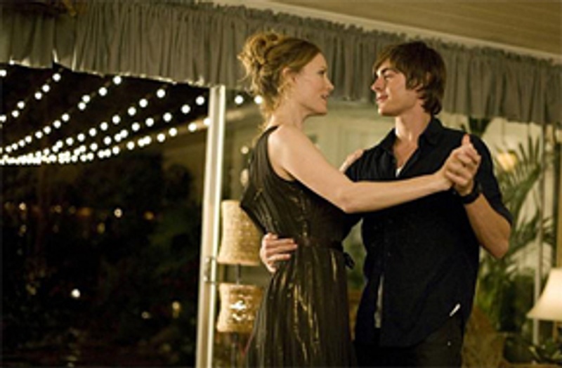 Leslie Mann et Zac Efron dans Encore 17 ans