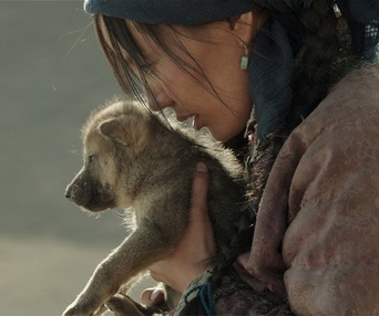 Une scène du film Wolf Totem
