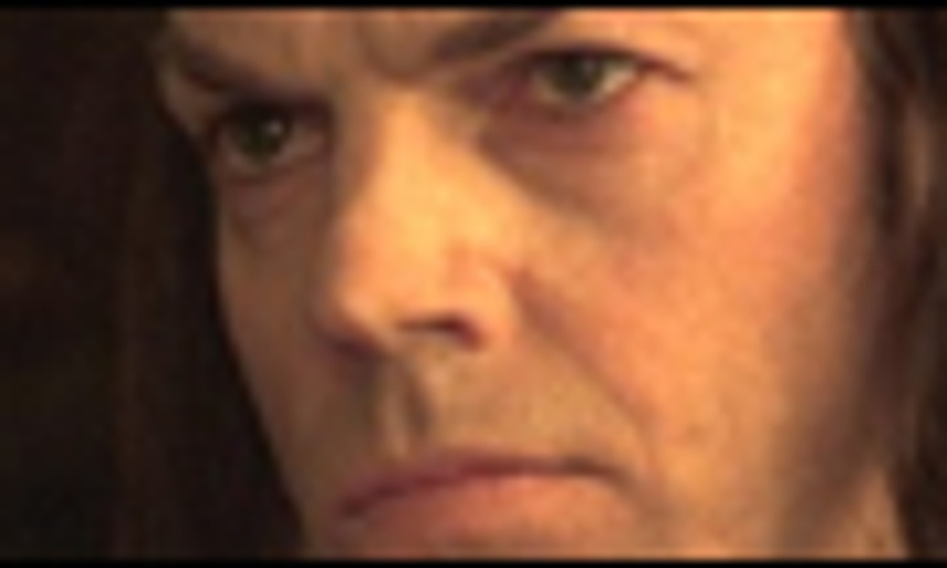 Hugo Weaving reprendra son personnage d'Elrond
