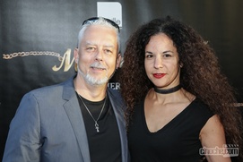 Sur le tapis rouge de Mommy Sur le tapis rouge de Mommy