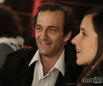 Sur le tapis rouge du film Chasse au Godard d'Abbittibbi