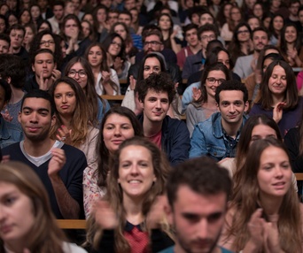 Une scène du film Première année