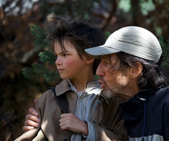 Une scène du film Belle et Sébastien 2, l'aventure continue