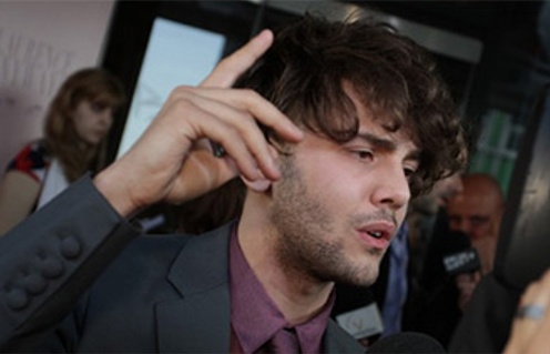Xavier Dolan sur le tapis rouge de Laurence Anyways