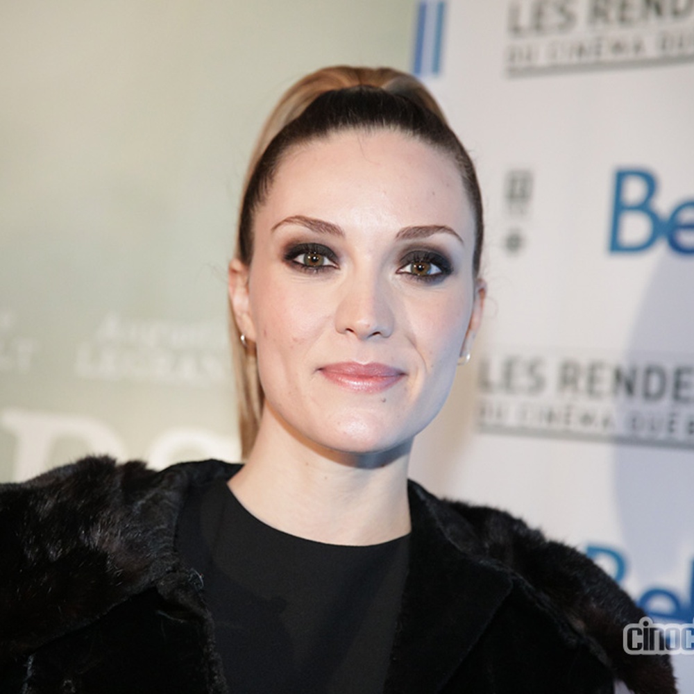 Sur le tapis rouge du film Les loups