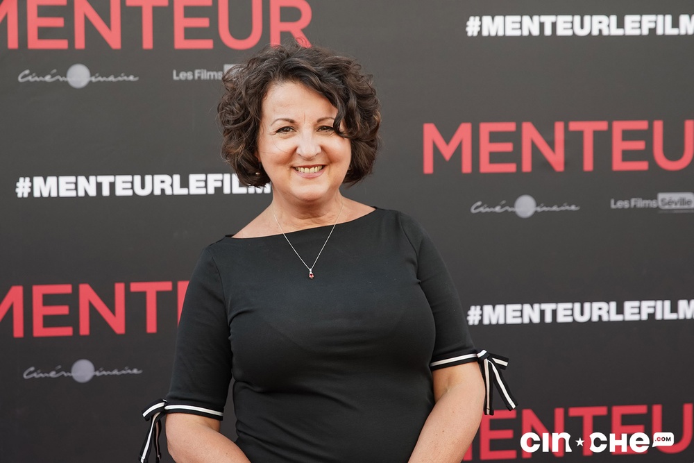 Sur le tapis rouge du film Menteur