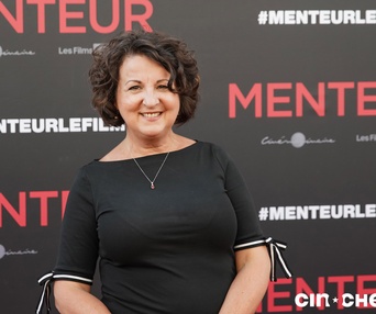 Sur le tapis rouge du film Menteur