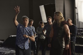 Une scène du film Thor: Ragnarok Une scène du film Thor: Ragnarok