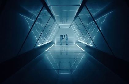 Pré-bande-annonce en anglais