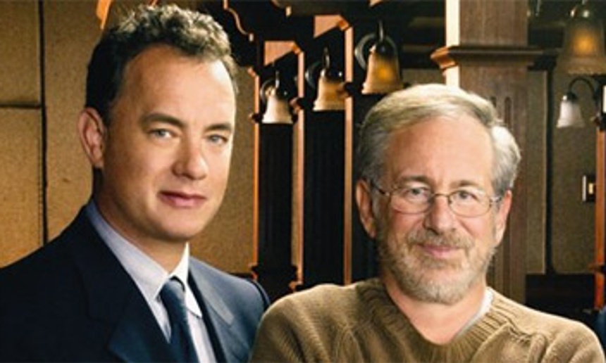 Steven Spielberg et Tom Hanks commencent le tournage d'un nouveau drame de guerre