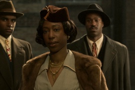 Une scène du film The Outfit Une scène du film The Outfit
