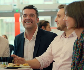 Une scène du film Divorce Club