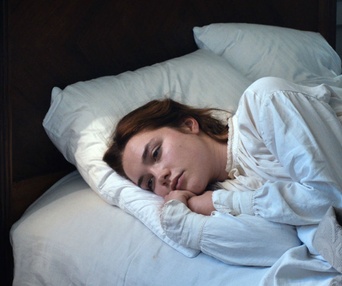 Une scène du film Lady Macbeth
