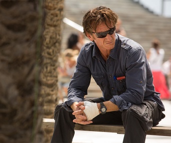 Une scène du film The Gunman