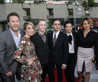 Sur le tapis rouge de Mommy