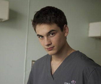 Pier-Gabriel Lajoie dans Gerontophilia