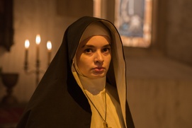 Une scène du film The Nun Une scène du film The Nun