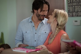 Une scène du film Knock Knock