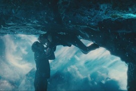 Une scène du film Upside Down