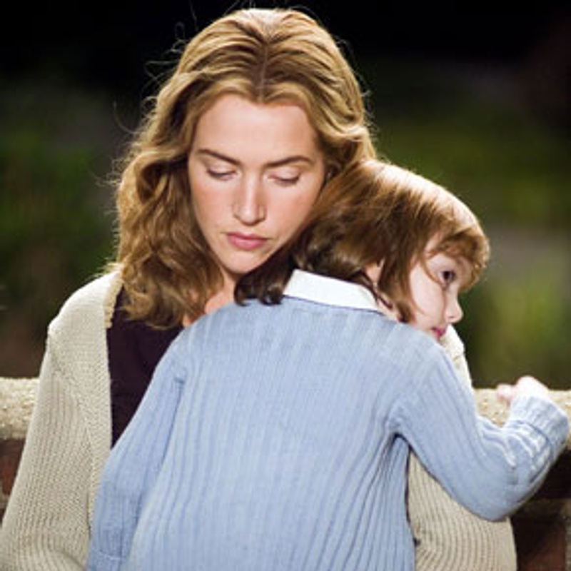 Kate Winslet et Sadie Goldstein dans Les enfants de choeur