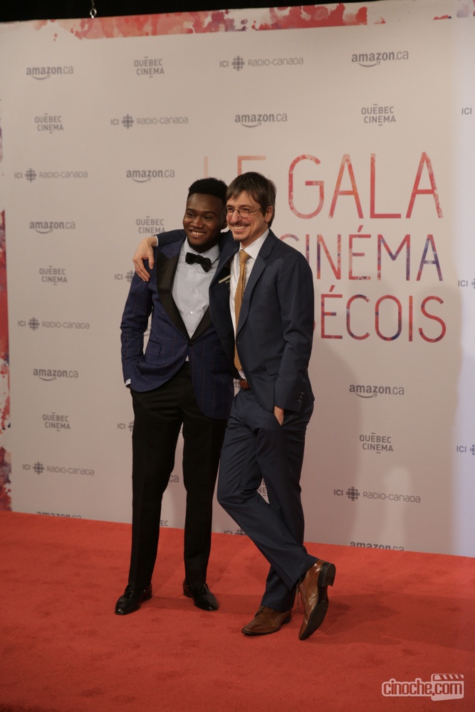 Sur le tapis rouge de Gala du cinéma Québécois