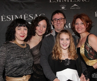 Sur le tapis rouge de Ésimésac