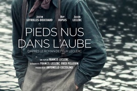 Affiche du film Pieds nus dans l'aube