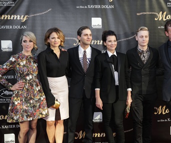Sur le tapis rouge de Mommy