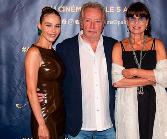 Sur le tapis rouge du film Arlette