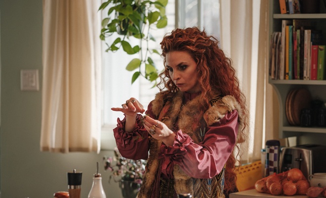 Image de l'article « Ma belle-mère est une sorcière» : Un divertissement pour toute la famille à la sauce «90's »