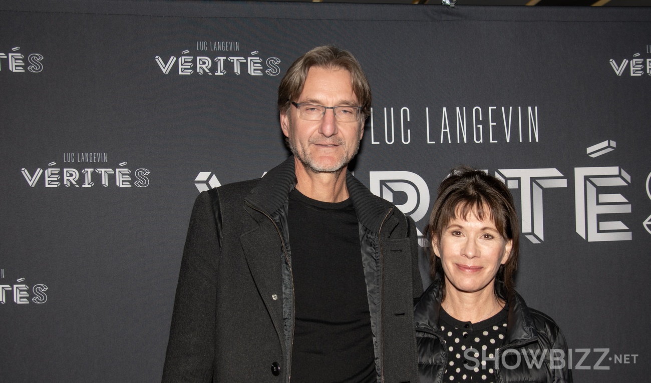 Tapis rouge du spectacle Vérités de Luc Langevin - Première à Montréal le 16 novembre 2022