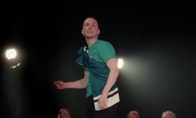 <em style="color: rgb(71, 85, 105);">La dernière saison</em>