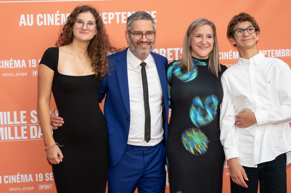 Première du film Mille secrets mille dangers