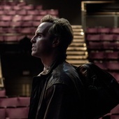 Andrew Scott