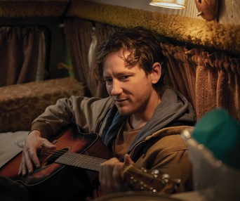 Images du film Remarkably Bright Creatures