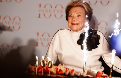 Image de l'article À 100 ans, Janette Bertrand pilote une nouvelle émission