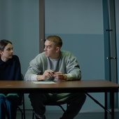 Cassandra Latreille et Antoine Pilon dans le film La bénévole