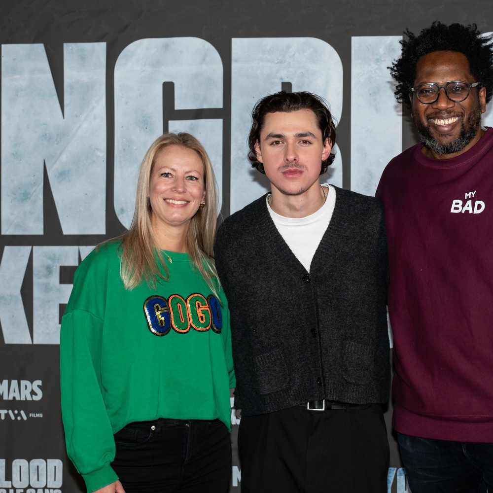 Tapis rouge de la première du film Youngblood : le hockey dans le sang