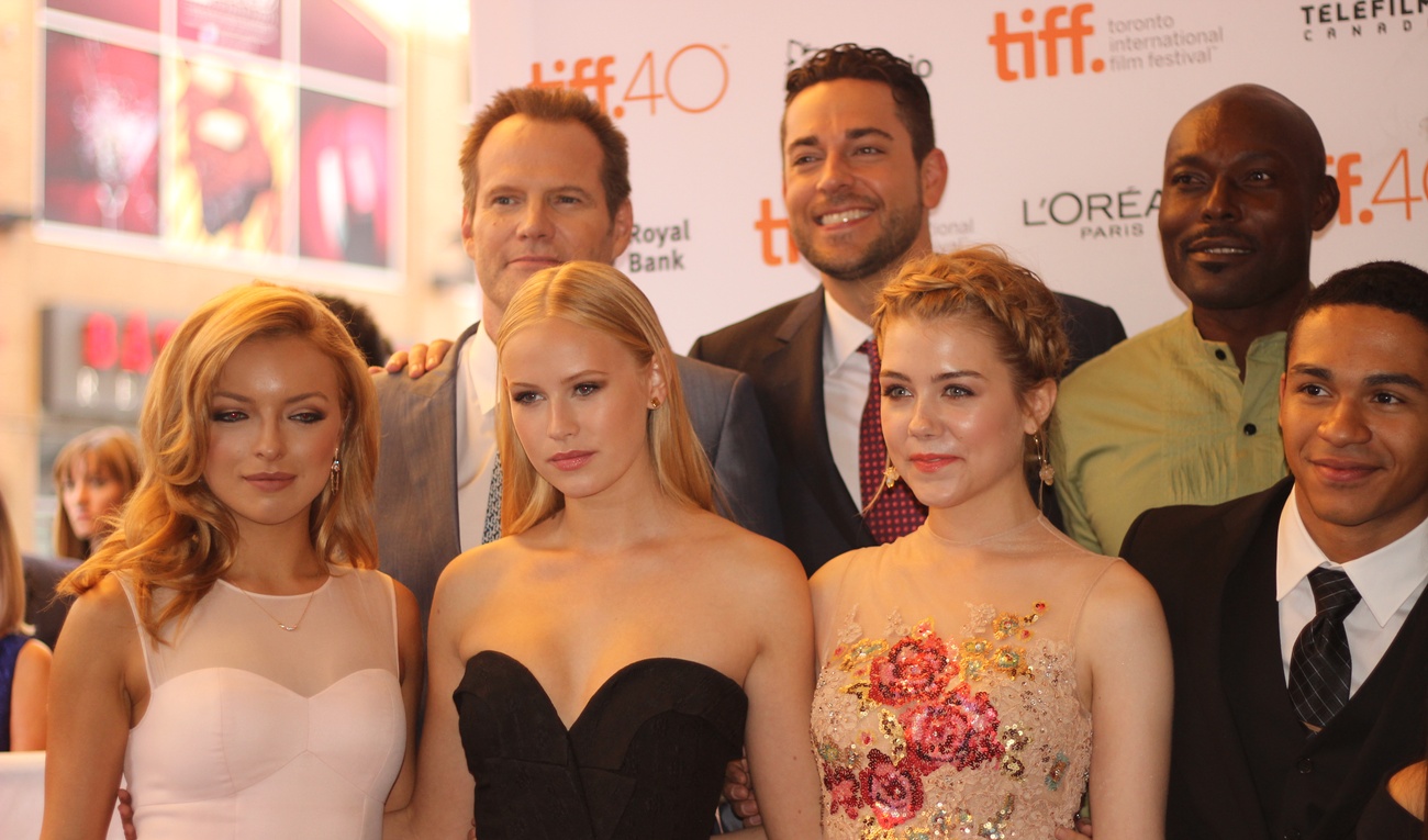 TIFF 2015 : Beaucoup de plaisir sur le tapis rouge de Heroes Reborn