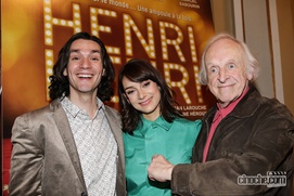 Sur le tapis rouge du film Henri Henri Sur le tapis rouge du film Henri Henri