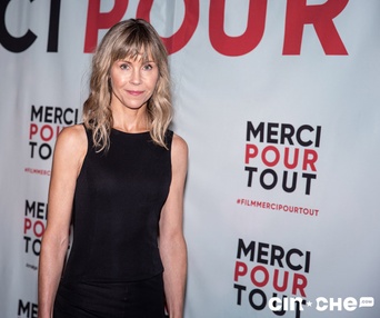 Sur le tapis rouge du film Merci pour tout