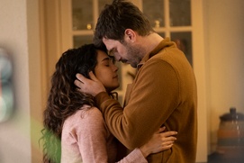 Une scène du film Chokehold
