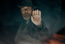 Une scène du film Fantastic Beasts: The Secrets of Dumbledore Une scène du film Fantastic Beasts: The Secrets of Dumbledore