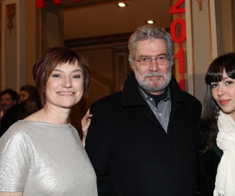 Sur le tapis rouge du film En terrains connus