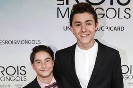 Sur le tapis rouge du film Les rois mongols