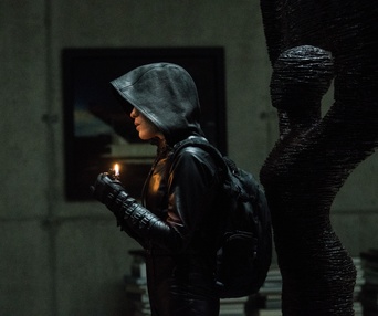 Une scène du film The Girl in the Spider's Web